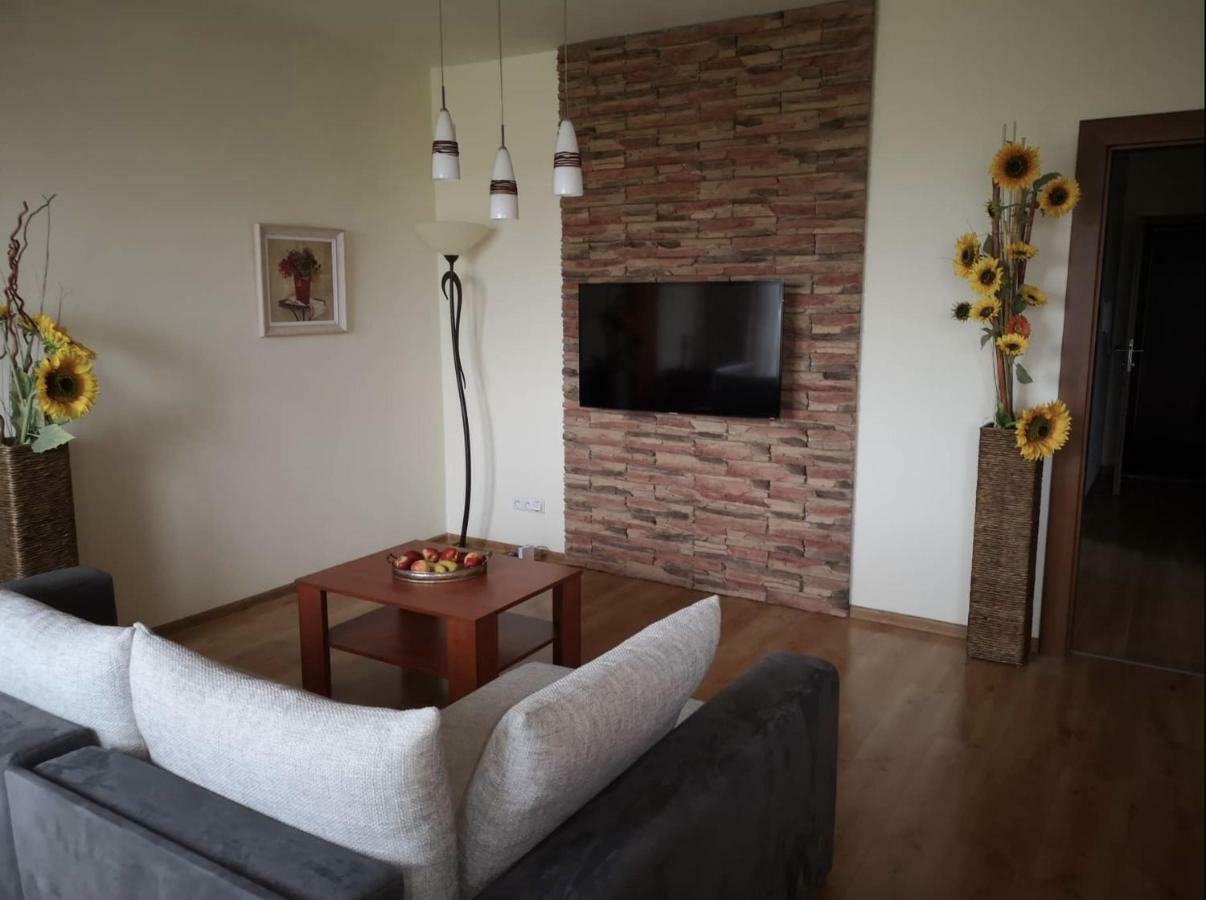 דירות Apartman Velka Lomnica C7Ad2 מראה חיצוני תמונה