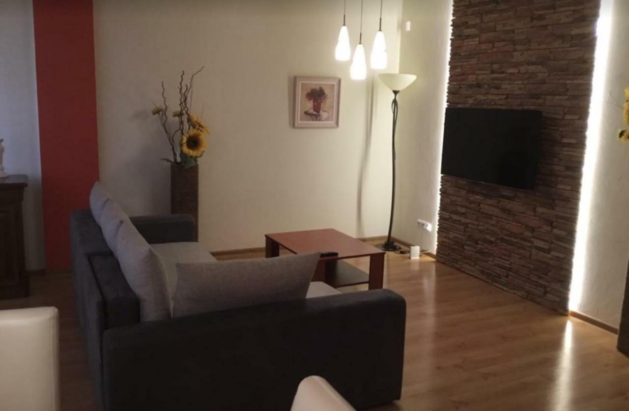 דירות Apartman Velka Lomnica C7Ad2 מראה חיצוני תמונה