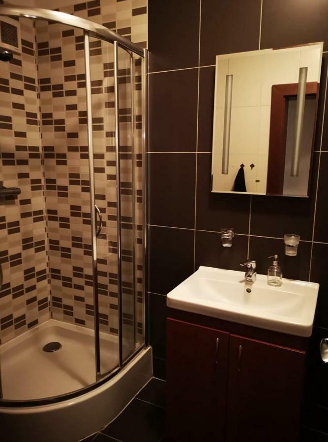 דירות Apartman Velka Lomnica C7Ad2 מראה חיצוני תמונה
